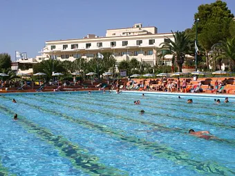 Отель CITTA' DEL MARE 4*