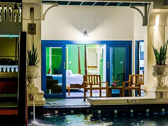 Отель ANDAMAN SEA VIEW HOTEL 4*