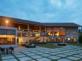 THE CALM RESORT & SPA 4*