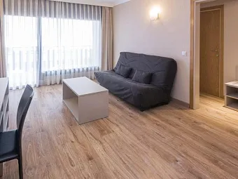 Отель COSMOS HOTEL & APARTHOTEL 3*