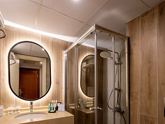 Duplex Room