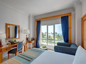 Crowne Plaza Resort Salalah 5*