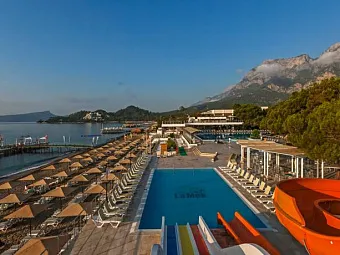 Отель LA MER HOTEL 5*