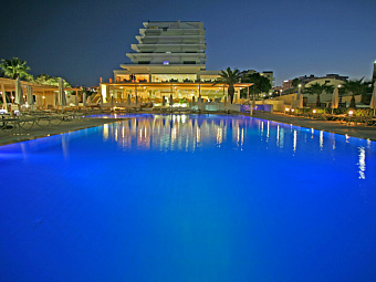 VRISSIANA BEACH HOTEL 4*