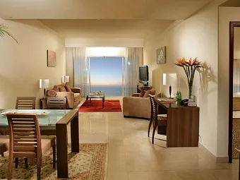  Отель RAMADA BEACH HOTEL AJMAN 4*