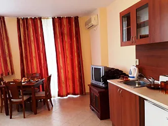  Отель KAROLINA 4*