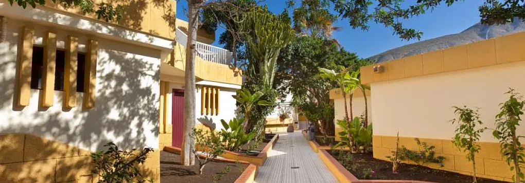 Отель CHECKIN BUNGALOWS ATLANTIDA 3*, Испания, Тенерифе. 
