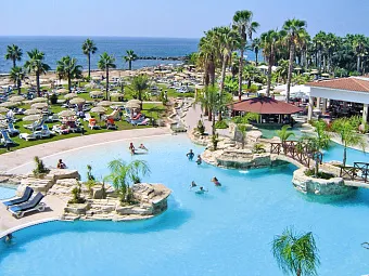   Бассейн в  SENTIDO (EX.CYPROTEL) CYPRIA BAY 4*