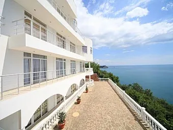 Крым. Алушта. Отель МАДЖЕСТИК 3*