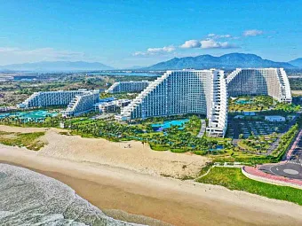 LUGANO RESORT & SPA CAM RANH 5*