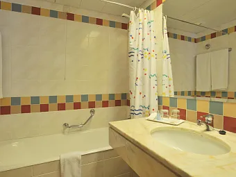 Отель PESTANA BAY OCEAN APARTHOTEL 4*