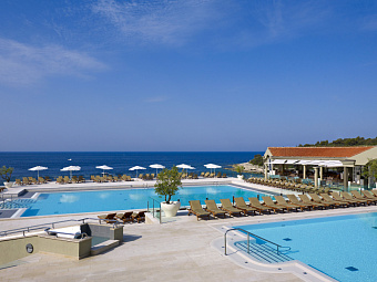 VERUDELA BEACH & VILLAS 3*