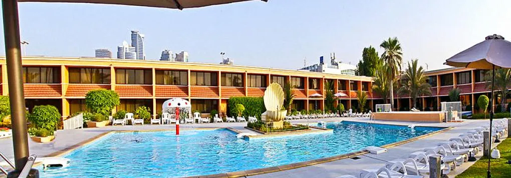 Отель LOU`LOU`A BEACH RESORT 3*, Шарджа.