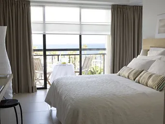 Номер Junior-Suite отеля SANDY BEACH 4*