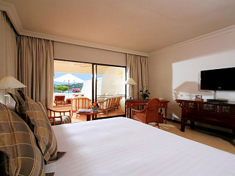 THE ROYAL PHUKET YACHT CLUB 5*