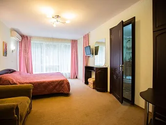 КУРОРТ-ОТЕЛЬ ДЕМЕРДЖИ 3*
