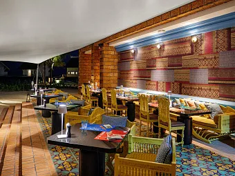 SAII LAGOON MALDIVES, CURIO COLLECTION BY HILTON 5*