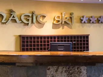 MAGIC SKI 4*