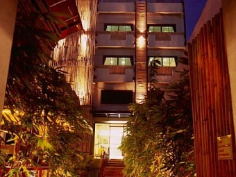 BAMBOO HOUSE 3*