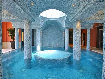 Отель ST.GEORGE 4*