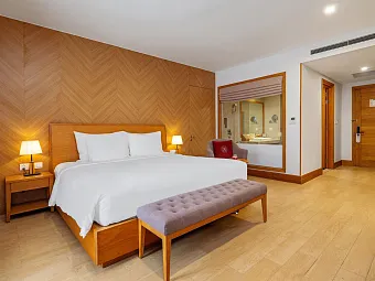SELECTUM NOA RESORT CAM RANH 5*