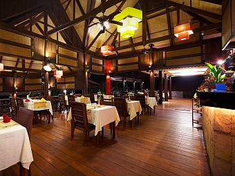 Coral Cliff Beach Resort (ex.CORAL COVE CHALET) 3*