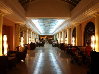 PARADIS PALACE 4*