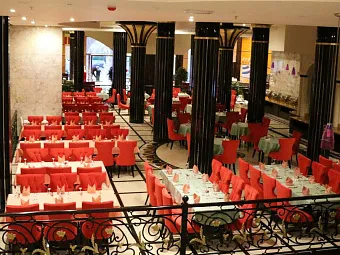 Отель RED CASTLE HOTEL 4*