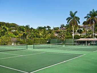 ROUND HILL HOTEL AND VILLAS 5*