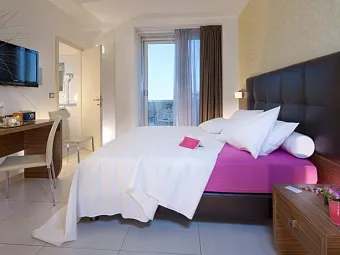 Отель AQUA 4*