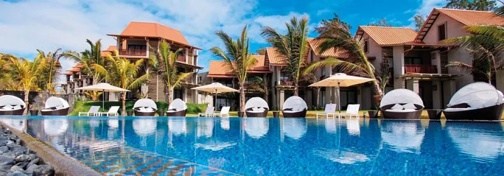Отель CRYSTALS BEACH RESORT & SPA 4*, Маврикий, Восточное побережье. 