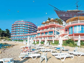 SIRIUS BEACH HOTEL & SPA 4*