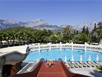 Отель QUEEN'S PARK GOYNUK 5*