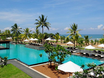 CENTARA CEYSANDS RESORT & SPA 4*