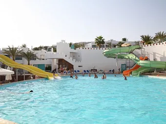 Отель DESSOLE ROYAL ROJANA RESORT 5*