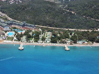 AMARA LUXURY RESORT & VILLAS 5*