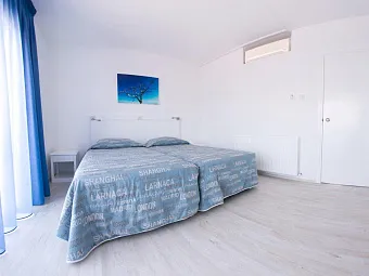 Отель LIQUID HOTEL APTS 3*