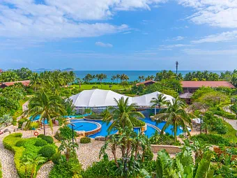 ST.REGIS SANYA YALONG BAY 5*