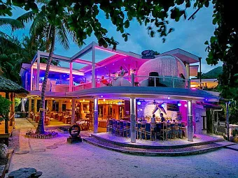 LE DUC DE PRASLIN 4*
