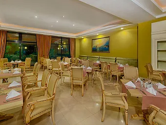 AMARA LUXURY RESORT & VILLAS 5*