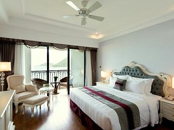 Отель VINPEARL GOLF LAND RESORT & VILLAS 5*