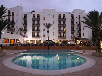 TULIP INN OASIS 4*