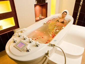 PARADIS PALACE 4*