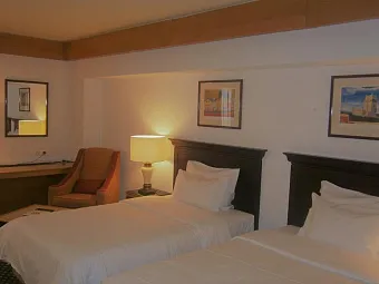 Отель ESTORIL EDEN 4*