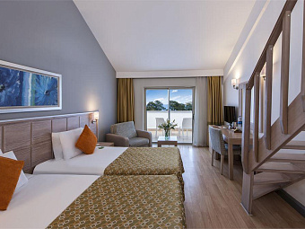 DOUBLETREE BY HILTON ANTALYA KEMER 5*