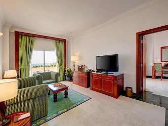 Crowne Plaza Resort Salalah 5*