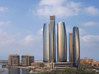 Отель JUMEIRAH AT ETIHAD TOWERS 5*