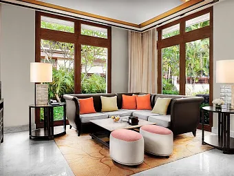 ST.REGIS SANYA YALONG BAY 5*
