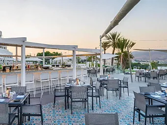 Crowne Plaza Muscat 4*