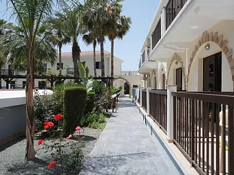  Отель LOUTSIANA HOTEL APTS, Кипр, Айя-Напа.